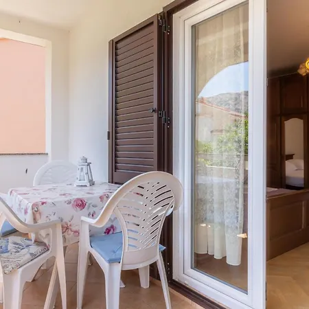 Apartment Beti With Balcony Baska  Exterior photo