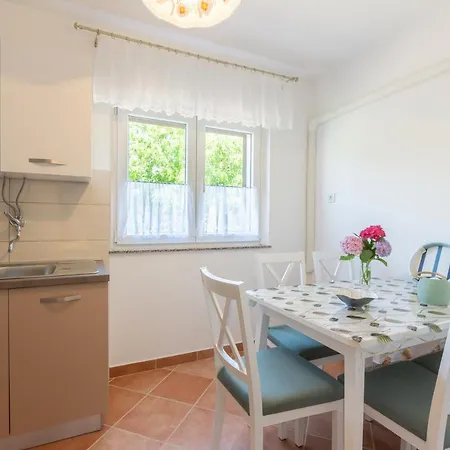 Apartment Beti With Balcony Baska  Exterior photo