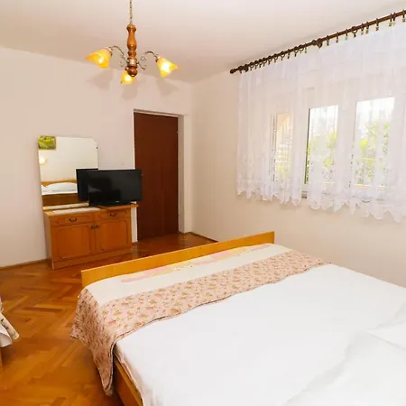 Apartment Beti With Balcony Baska  Exterior photo