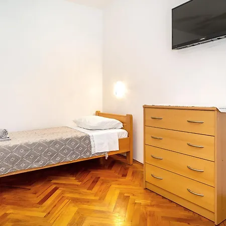 Apartment Beti With Balcony Baska  Exterior photo