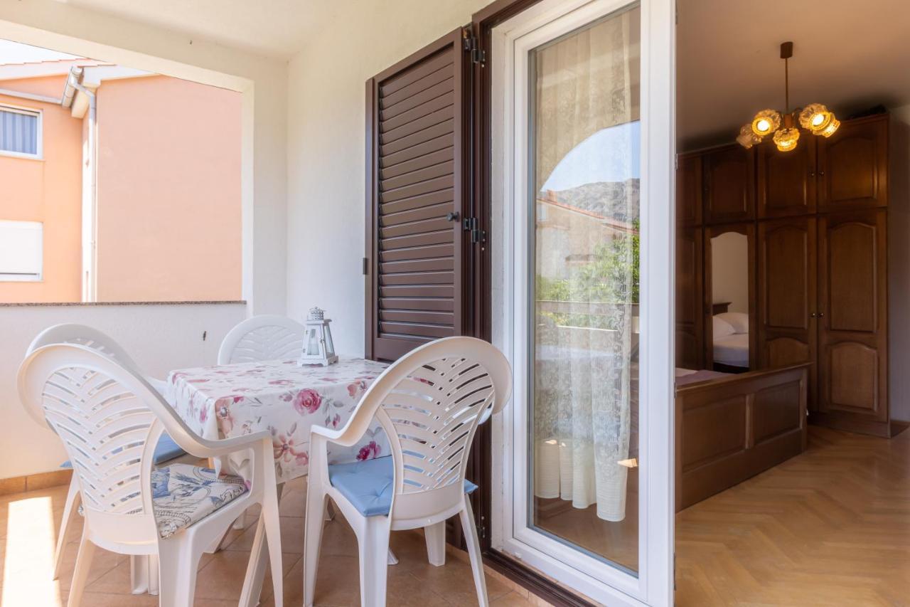 Beti With Balcony Baska (Krk)