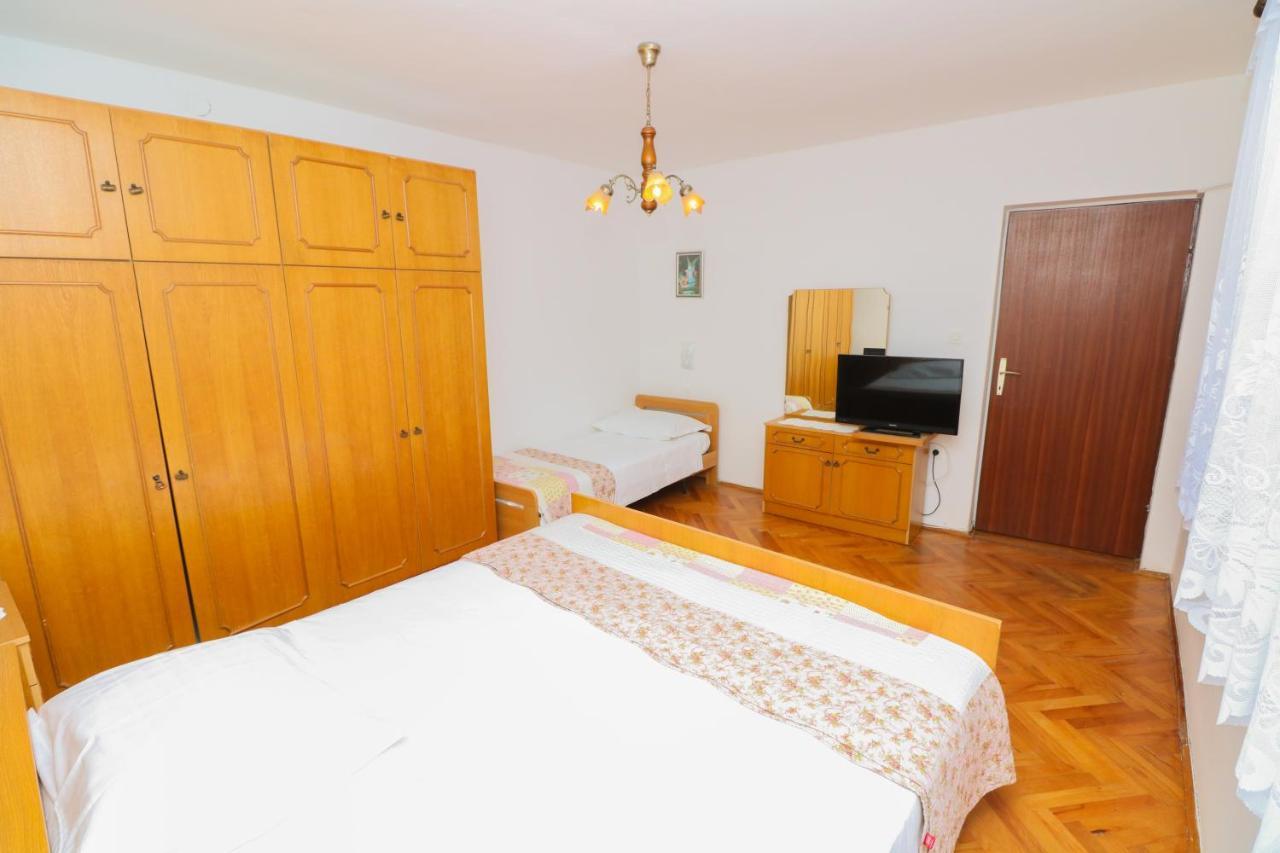 Apartment Beti With Balcony Baska (Krk)